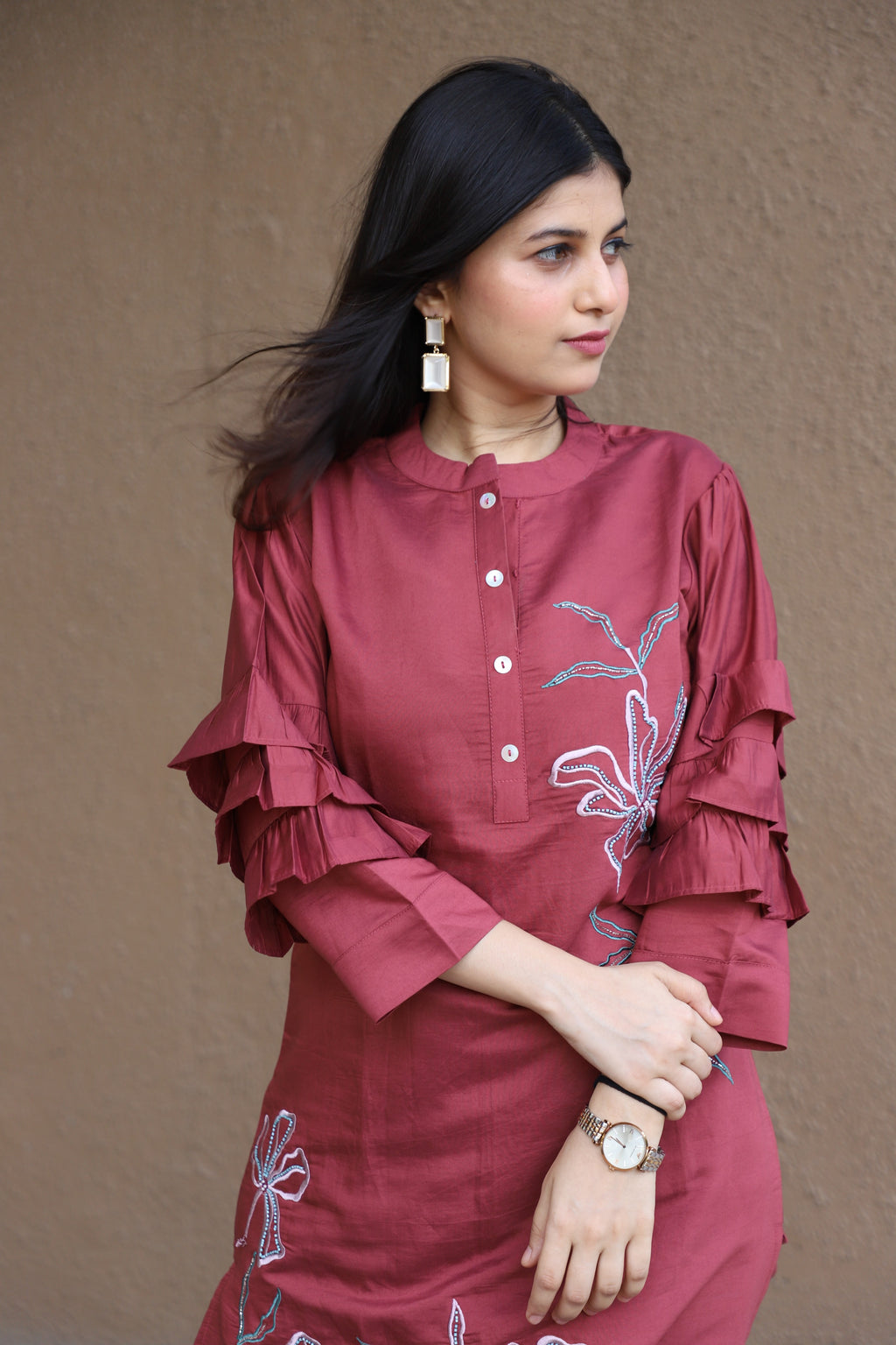 Brown Coord Set with Layered Sleeves & Floral Thread Embroidery