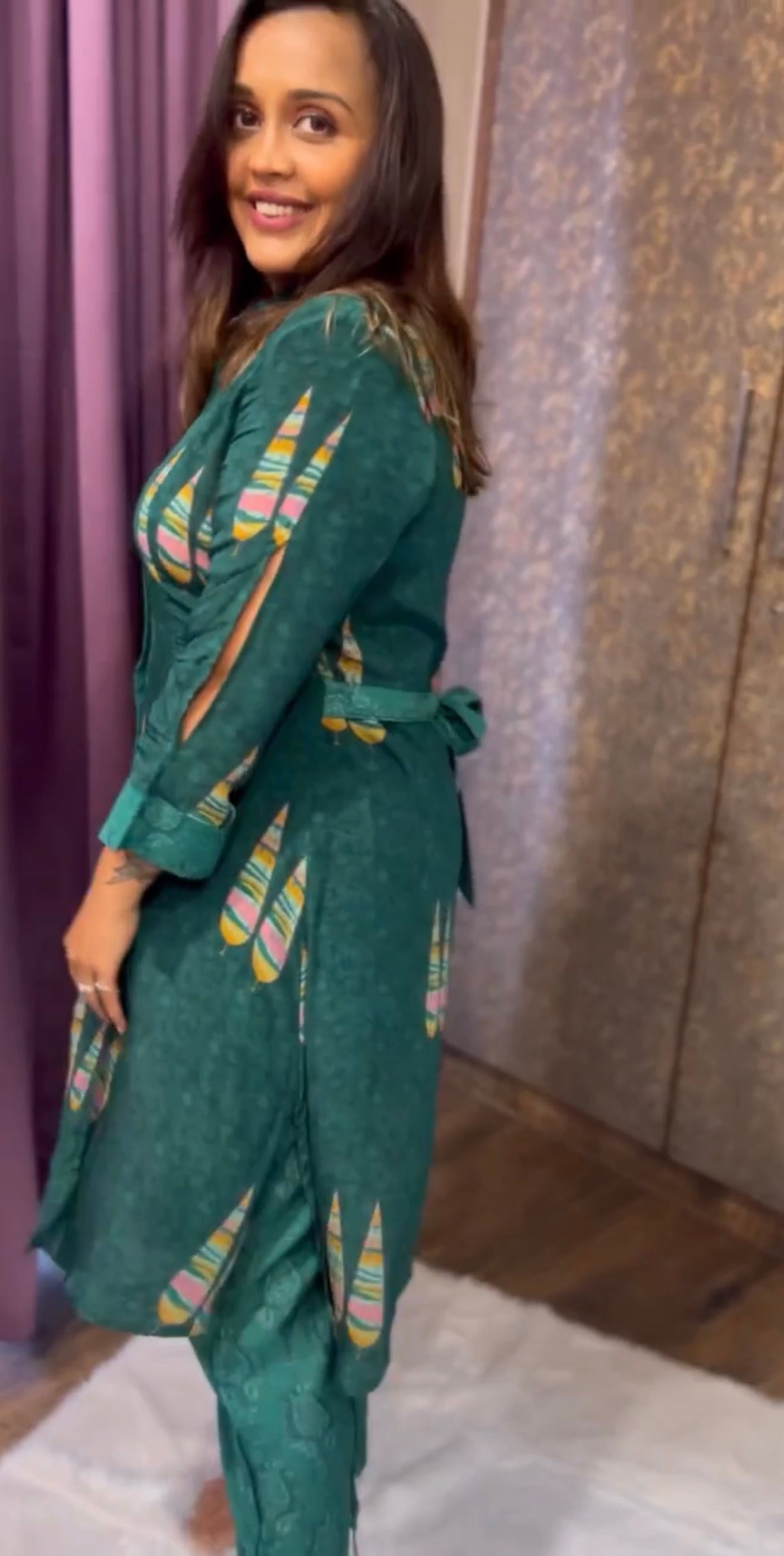 Green Printed Tie-Up Coord Set with Slit Sleeves